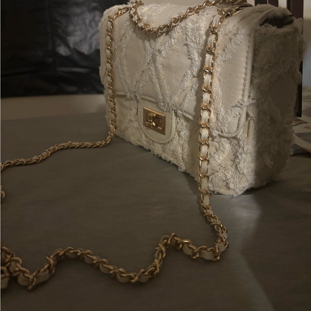 Cream Quilted Chain-Handle Shoulder Bag